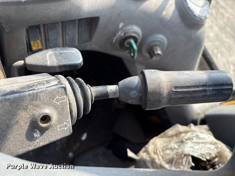 image for item EA7018 2006 Volvo L70E wheel loader