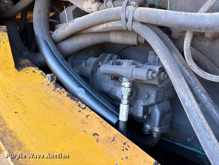 image for item EA7018 2006 Volvo L70E wheel loader