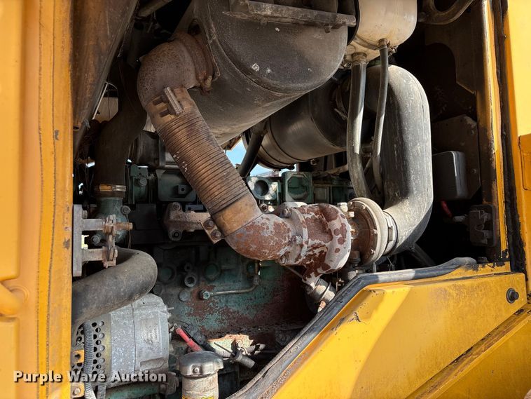 image for item EA7018 2006 Volvo L70E wheel loader