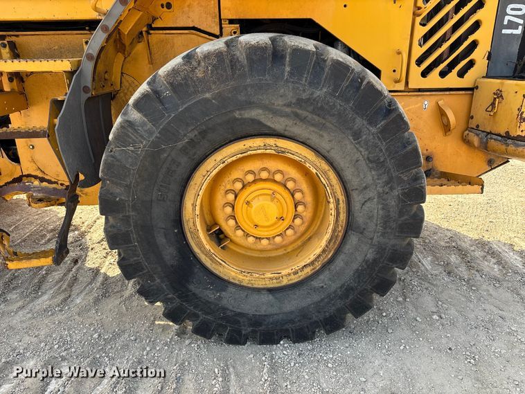 image for item EA7018 2006 Volvo L70E wheel loader