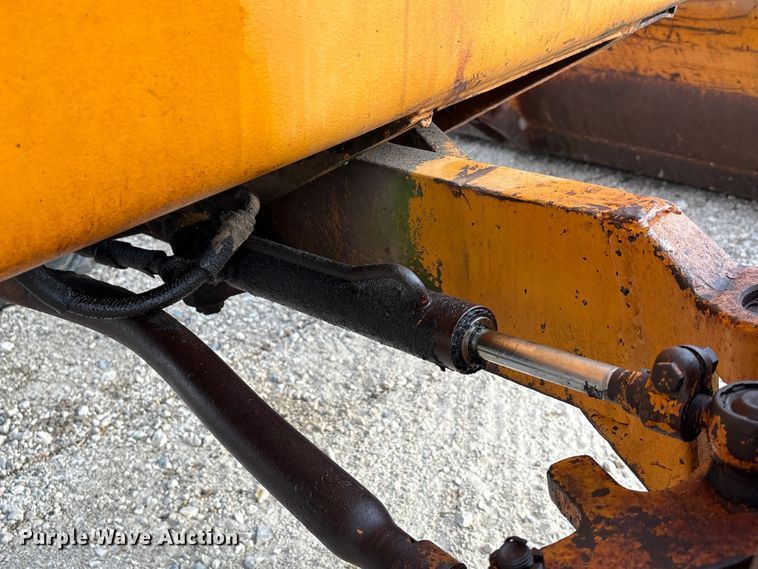 image for item EA7020 1978 Case 580C backhoe