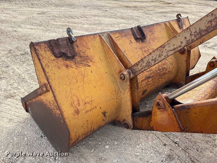 image for item EA7020 1978 Case 580C backhoe