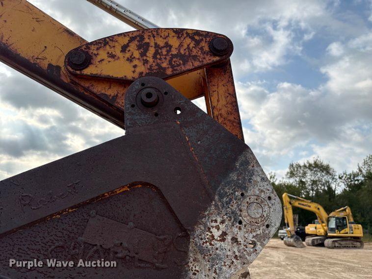 image for item EA7020 1978 Case 580C backhoe