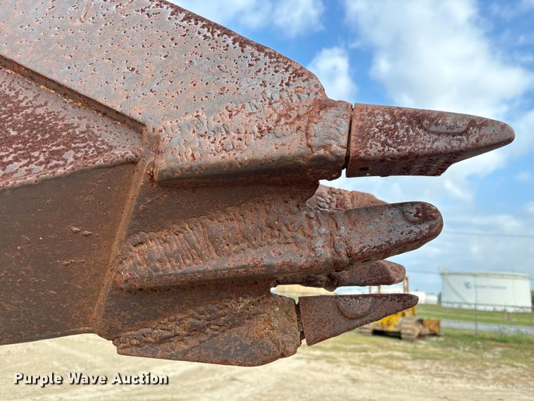 image for item EA7020 1978 Case 580C backhoe