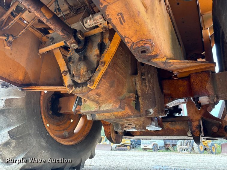 image for item EA7020 1978 Case 580C backhoe