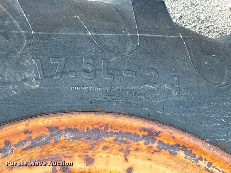 image for item EA7020 1978 Case 580C backhoe