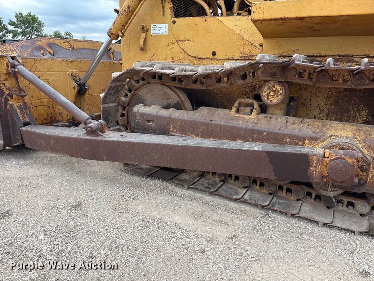 image for item EA7021 Dresser TD15E dozer