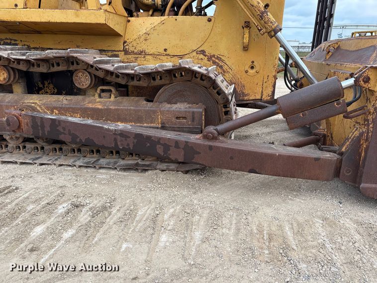 image for item EA7021 Dresser TD15E dozer