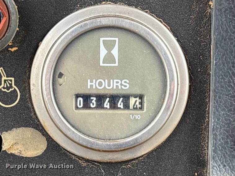 image for item EA7021 Dresser TD15E dozer