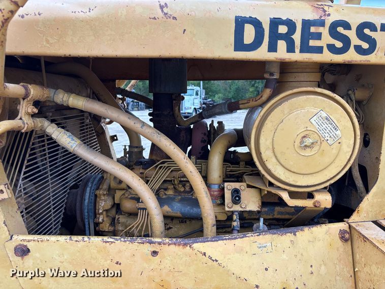 image for item EA7021 Dresser TD15E dozer