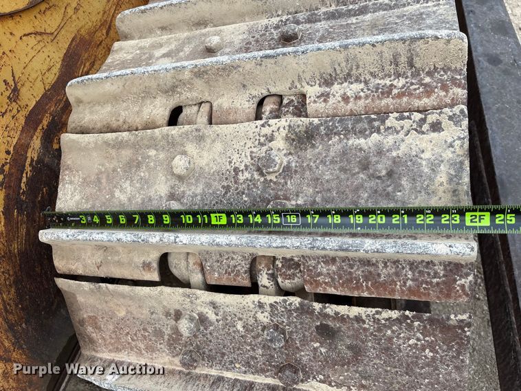 image for item EA7021 Dresser TD15E dozer