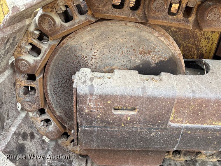 image for item EA7021 Dresser TD15E dozer