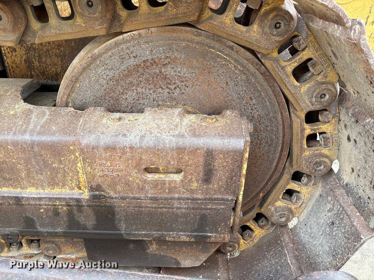 image for item EA7021 Dresser TD15E dozer