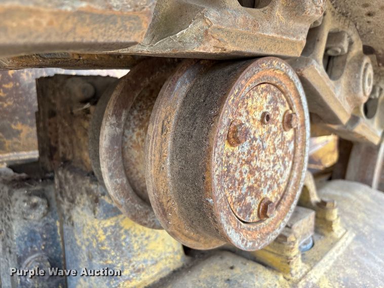 image for item EA7021 Dresser TD15E dozer