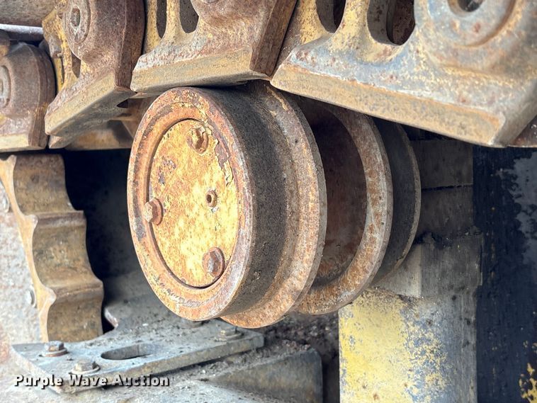 image for item EA7021 Dresser TD15E dozer