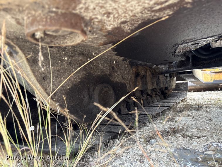 image for item EA7022 1988 Caterpillar D3C dozer