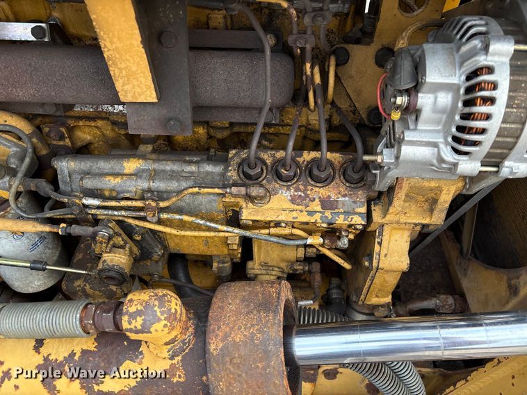 image for item EA7022 1988 Caterpillar D3C dozer