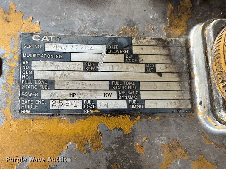 image for item EA7022 1988 Caterpillar D3C dozer