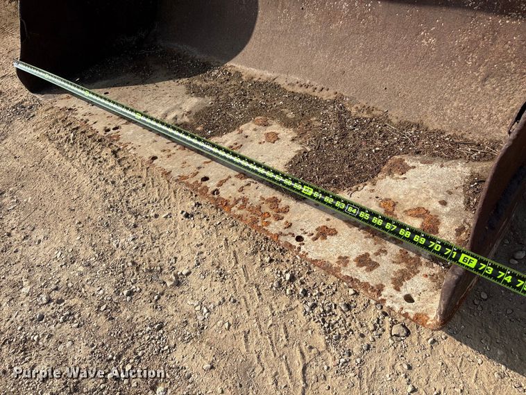 image for item EA7023 John Deere 450C track loader