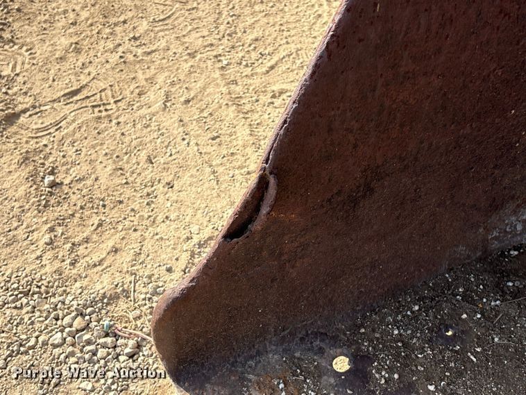 image for item EA7023 John Deere 450C track loader