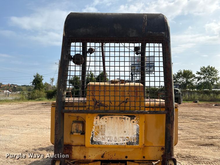 image for item EA7023 John Deere 450C track loader