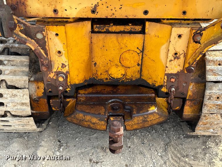 image for item EA7023 John Deere 450C track loader