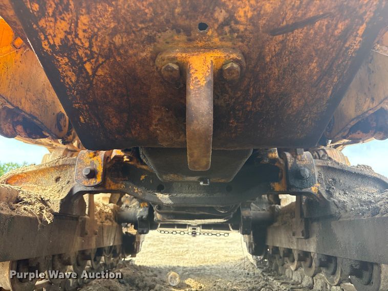 image for item EA7023 John Deere 450C track loader