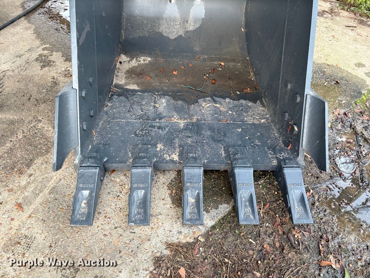 image for item EA7029 SmartCharm TTB200-CAT320D-42GP excavator bucket