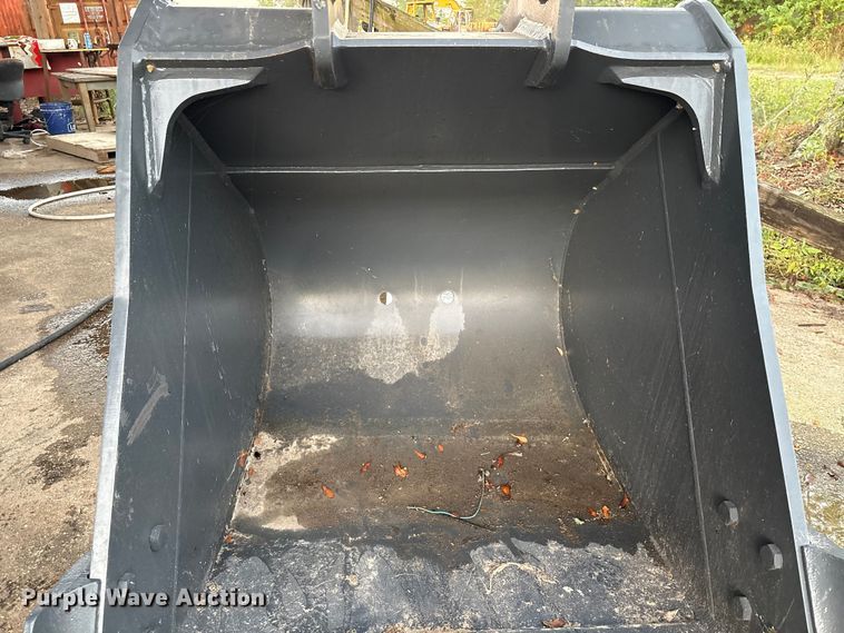 image for item EA7029 SmartCharm TTB200-CAT320D-42GP excavator bucket