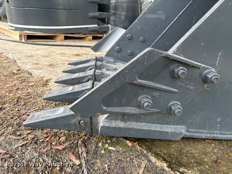 image for item EA7029 SmartCharm TTB200-CAT320D-42GP excavator bucket