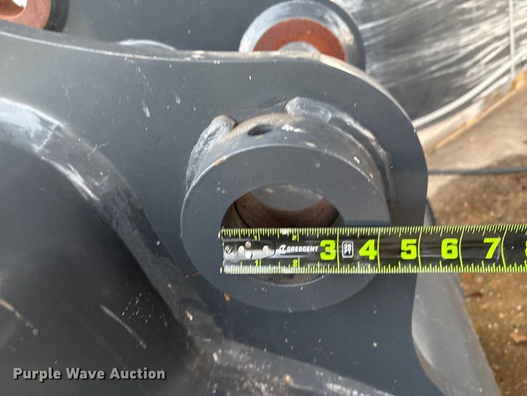 image for item EA7029 SmartCharm TTB200-CAT320D-42GP excavator bucket