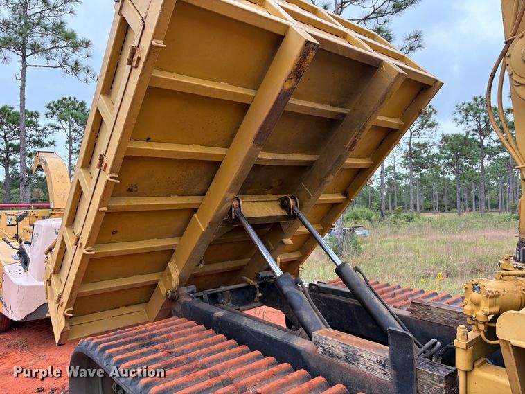 image for item EA7030 Morooka MST-800 track carrier