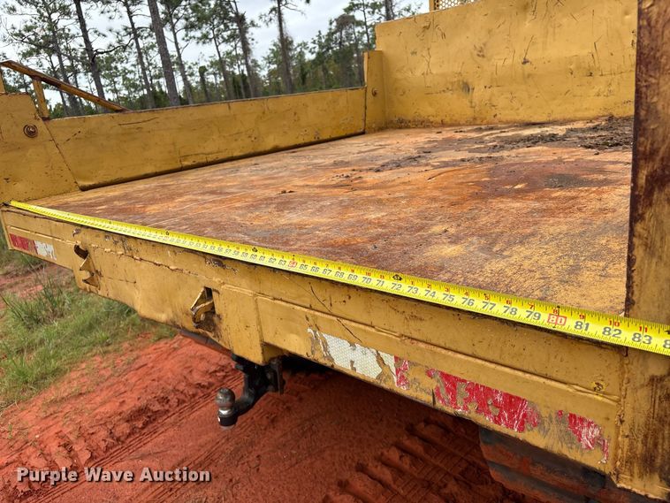 image for item EA7030 Morooka MST-800 track carrier