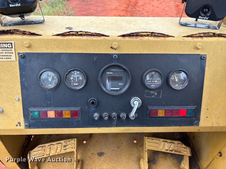 image for item EA7030 Morooka MST-800 track carrier