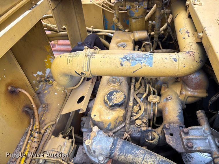 image for item EA7030 Morooka MST-800 track carrier