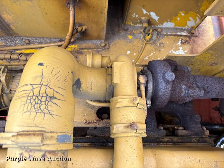 image for item EA7030 Morooka MST-800 track carrier