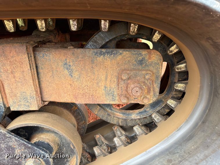 image for item EA7030 Morooka MST-800 track carrier