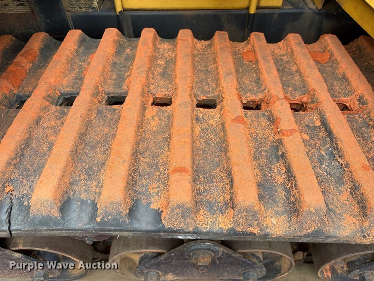 image for item EA7030 Morooka MST-800 track carrier