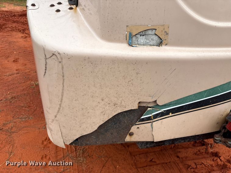 image for item EA7032 2008 Vermeer BC1000XL wood chipper