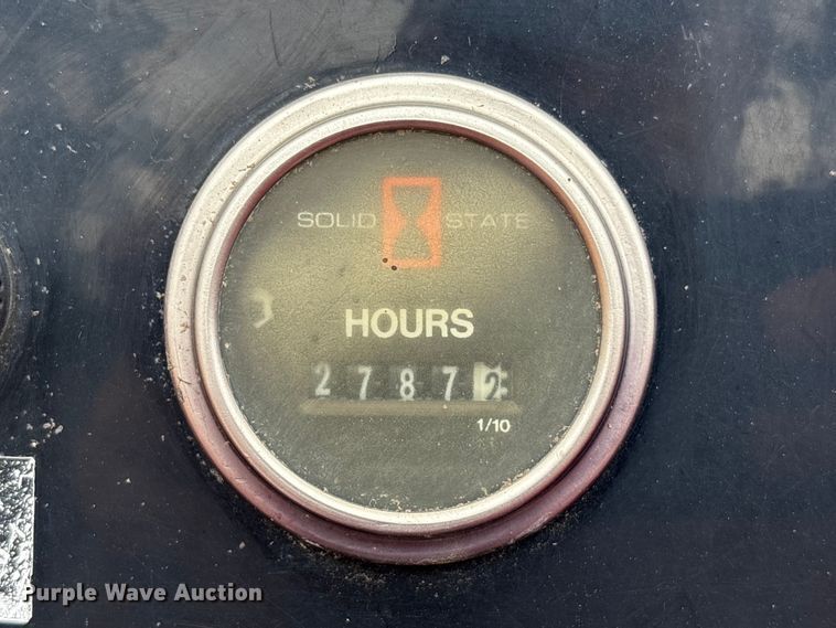 image for item EA7032 2008 Vermeer BC1000XL wood chipper