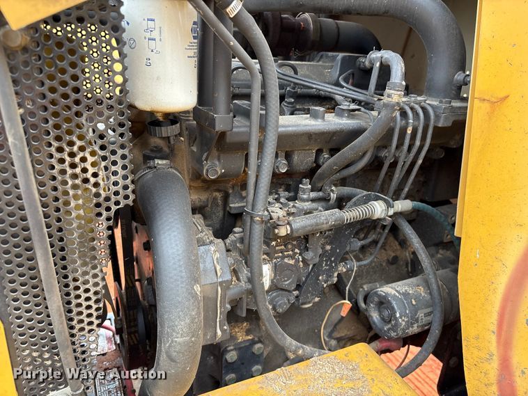 image for item EA7032 2008 Vermeer BC1000XL wood chipper