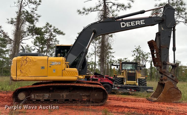 EXCAVADORA 2012 JOHN DEERE 180G