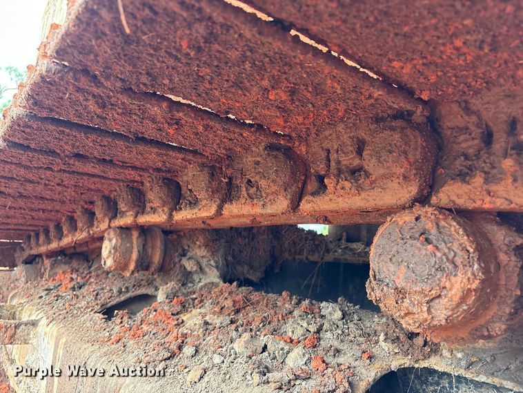 image for item EA7033 2012 John Deere 180G excavator