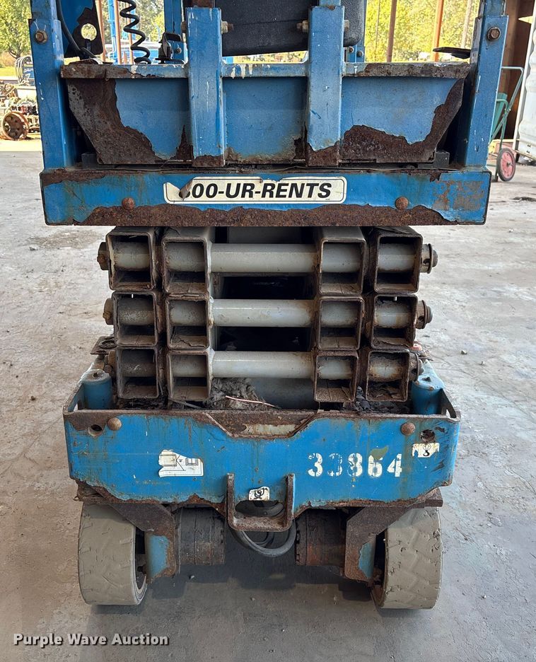 image for item EA7035 Genie 1930 scissor lift