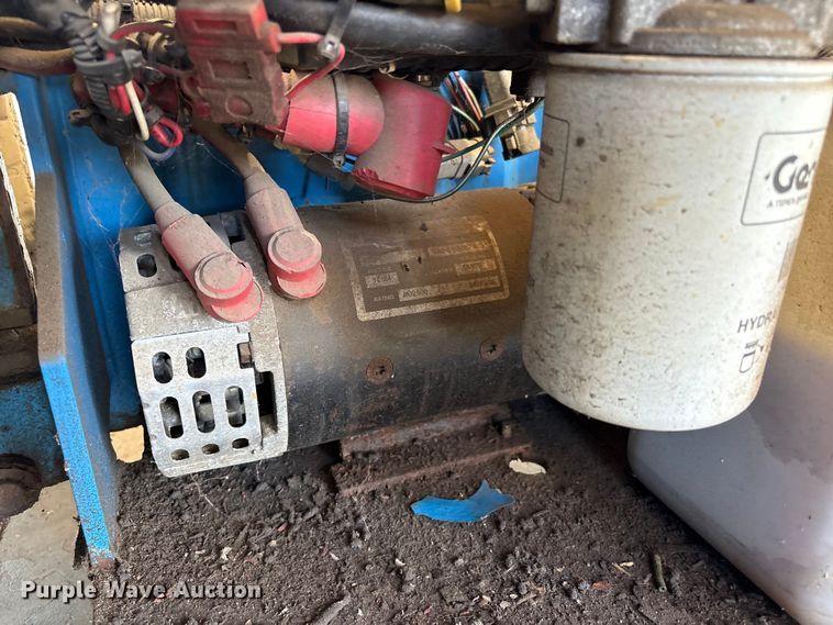 image for item EA7035 Genie 1930 scissor lift