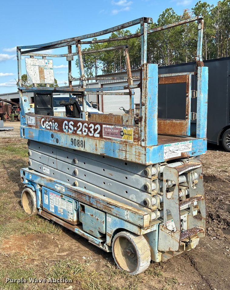 image for item EA7038 Genie GS-2632 scissor lift