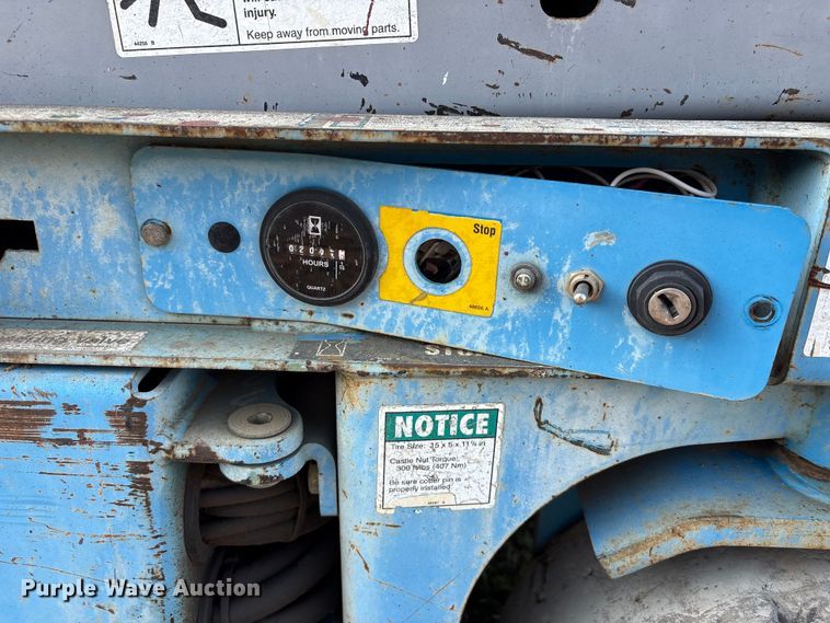 image for item EA7038 Genie GS-2632 scissor lift