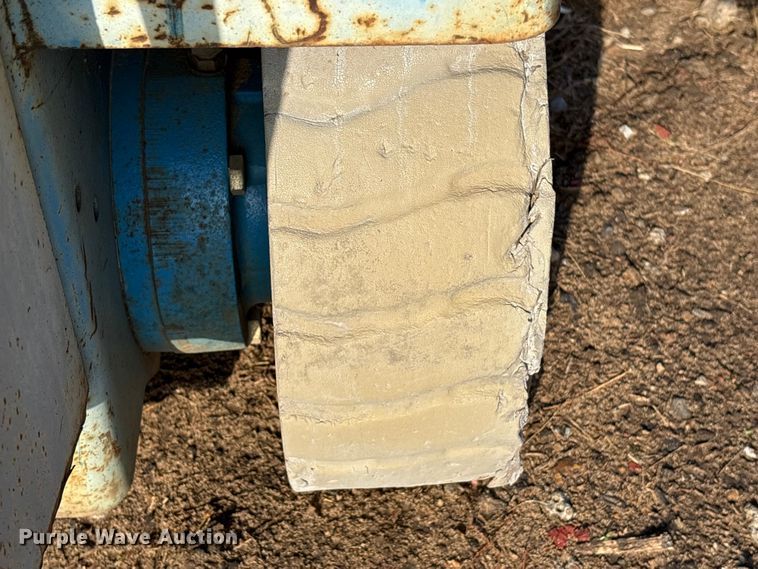 image for item EA7038 Genie GS-2632 scissor lift