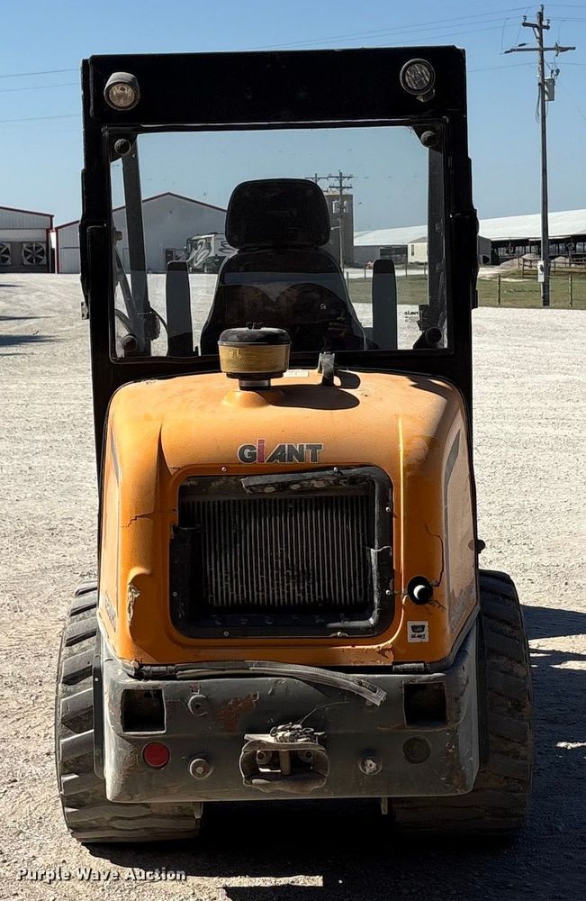 image for item EA7516 2021 Giant G2500HD compact wheel loader