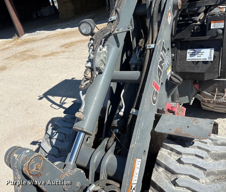 image for item EA7516 2021 Giant G2500HD compact wheel loader